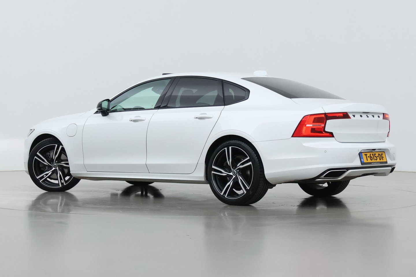 Volvo S90 2.0 T8 AWD Inscription | Bowers&Wilkins | Schuifdak | BLIS | Head-up | Trekhaak