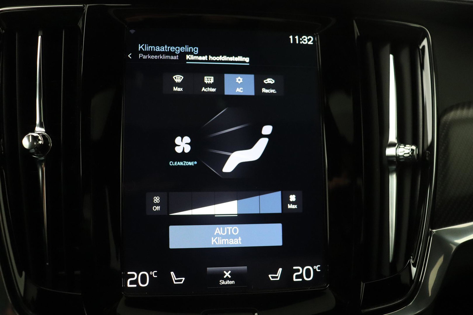Volvo S90 2.0 T8 AWD Inscription | Bowers&Wilkins | Schuifdak | BLIS | Head-up | Trekhaak