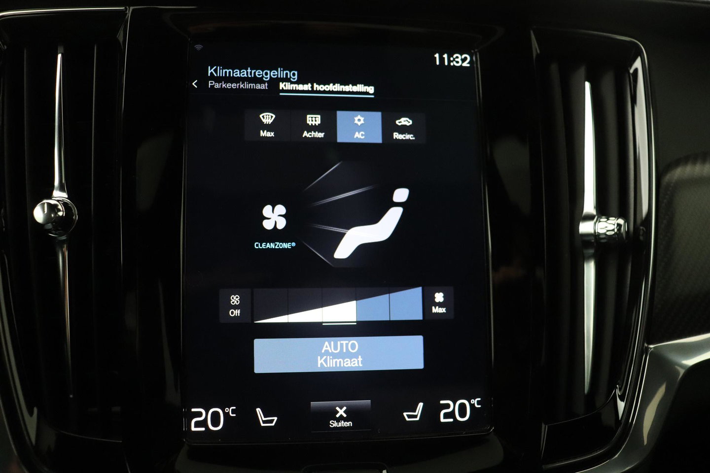 Volvo S90 2.0 T8 AWD Inscription | Bowers&Wilkins | Schuifdak | BLIS | Head-up | Trekhaak