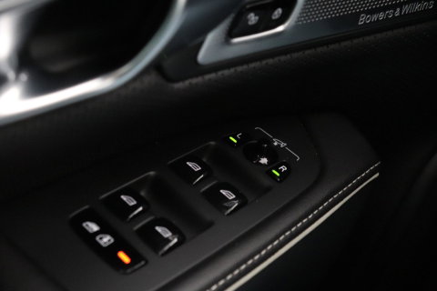 Volvo S90 2.0 T8 AWD Inscription | Bowers&Wilkins | Schuifdak | BLIS | Head-up | Trekhaak