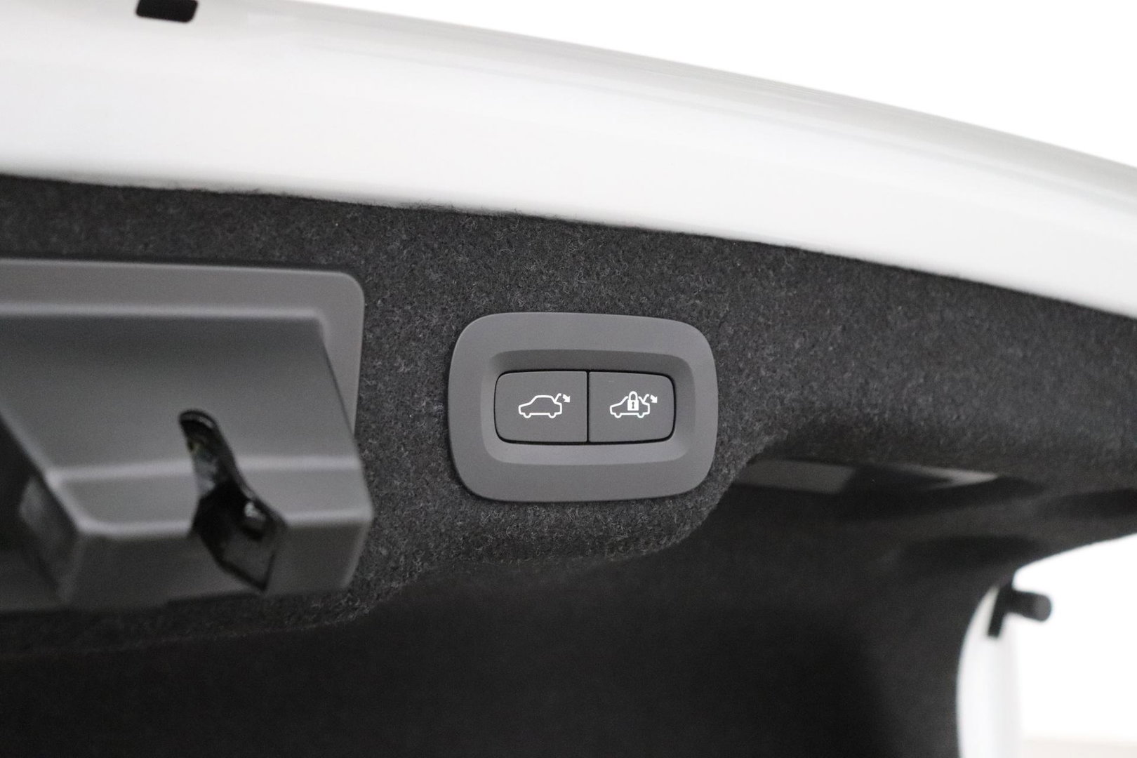 Volvo S90 2.0 T8 AWD Inscription | Bowers&Wilkins | Schuifdak | BLIS | Head-up | Trekhaak