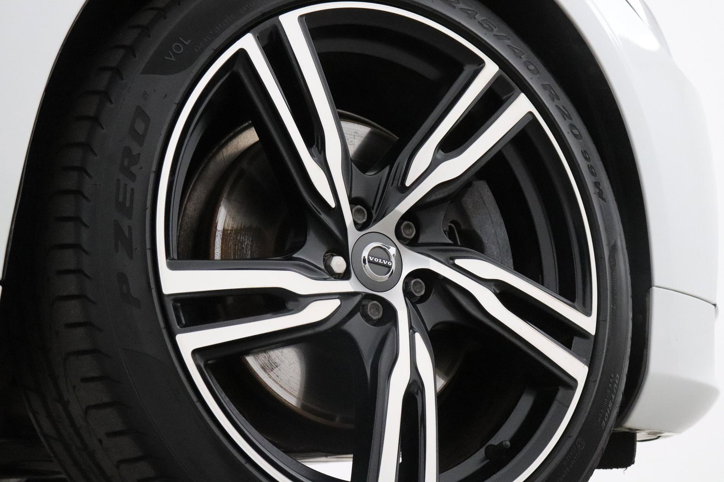 Volvo S90 2.0 T8 AWD Inscription | Bowers&Wilkins | Schuifdak | BLIS | Head-up | Trekhaak