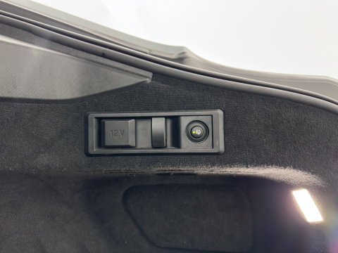 BMW i4 eDrive35 70 kWh M-Sportpack [3-Fase-11kW] (INCL.BTW) *LEATHER-MICROFIBRE | FULL-LED | ADAPTIVE-CRUISE |SPORTSEATS | CAMERA | DAB | DIGI-COCKPIT | NAVI-FULLMAP | AMBIENT-LIGHT | ECC | PDC | CARPLAY | TOWBAR | 18''ALU*