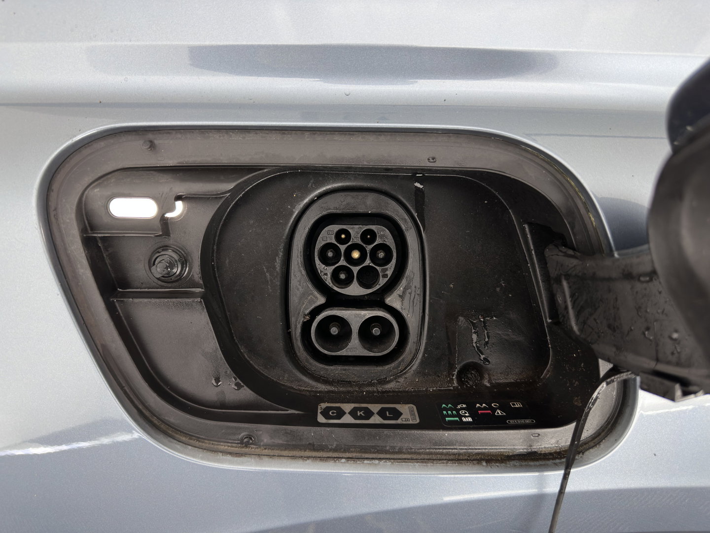 Audi Q4 e-tron 35 Launch edition Advanced Plus 55 kWh (INCL-BTW) Aut. *HEAT-PUMP | PANO | LEATHER | ADAPTIVE-CRUISE | MATRIX-LED | KEYLESS | SONOS-SOUND |  DIGI-COCKPIT | DAB | CARPLAY | HEATED-SPORTSEATS | CRUISE | 19''ALU*