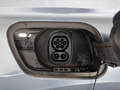 Audi Q4 e-tron 35 Launch edition Advanced Plus 55 kWh (INCL-BTW) Aut. *HEAT-PUMP | PANO | LEATHER | ADAPTIVE-CRUISE | MATRIX-LED | KEYLESS | SONOS-SOUND |  DIGI-COCKPIT | DAB | CARPLAY | HEATED-SPORTSEATS | CRUISE | 19''ALU*