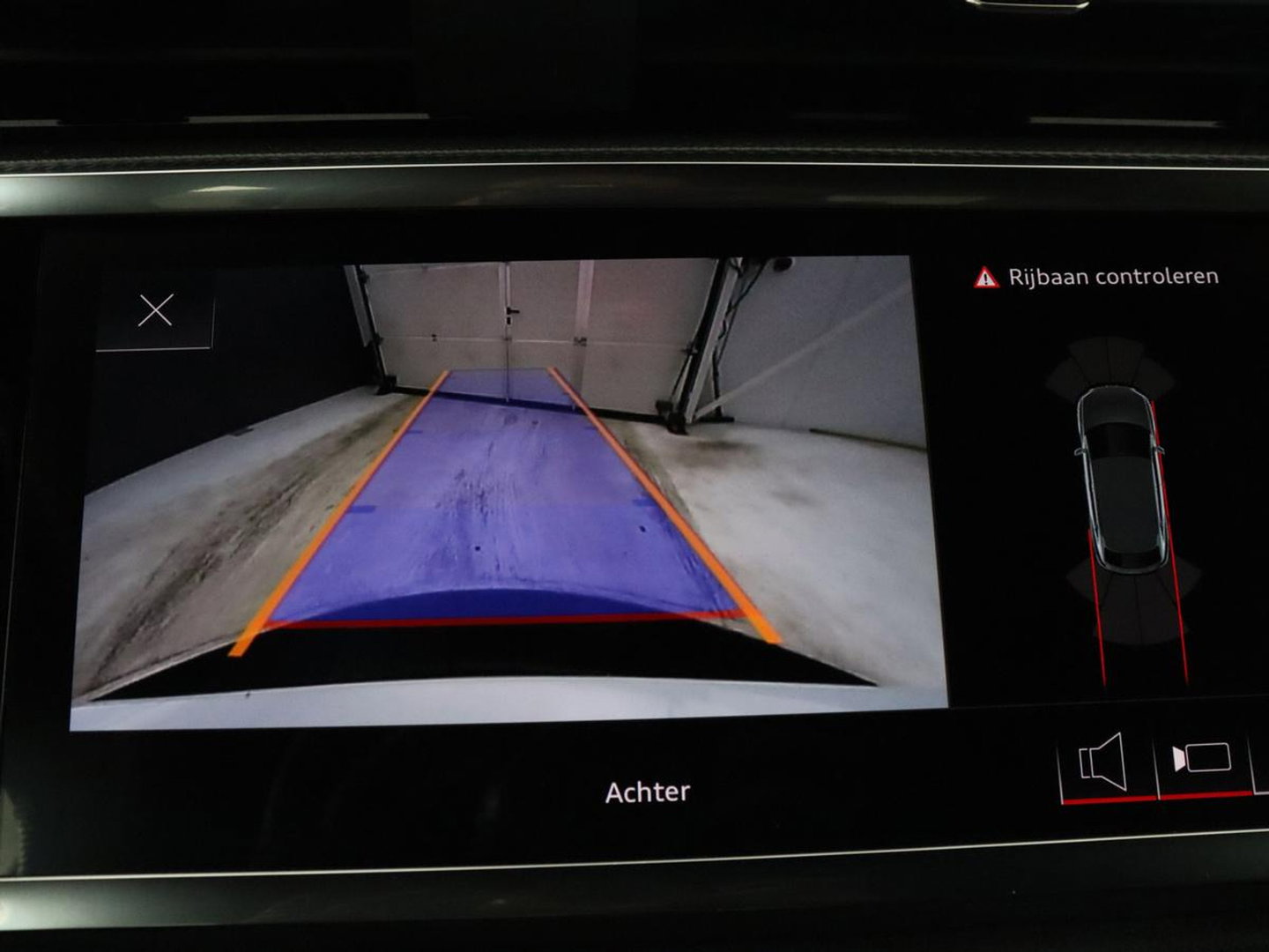 Audi Q3 Sportback 35 TFSI S Edition Camera | Adaptive cruise control | Carplay | Stoelverwarming | Elektrische kofferbak | S-Line |