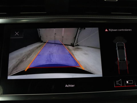 Audi Q3 Sportback 35 TFSI S Edition Camera | Adaptive cruise control | Carplay | Stoelverwarming | Elektrische kofferbak | S-Line |