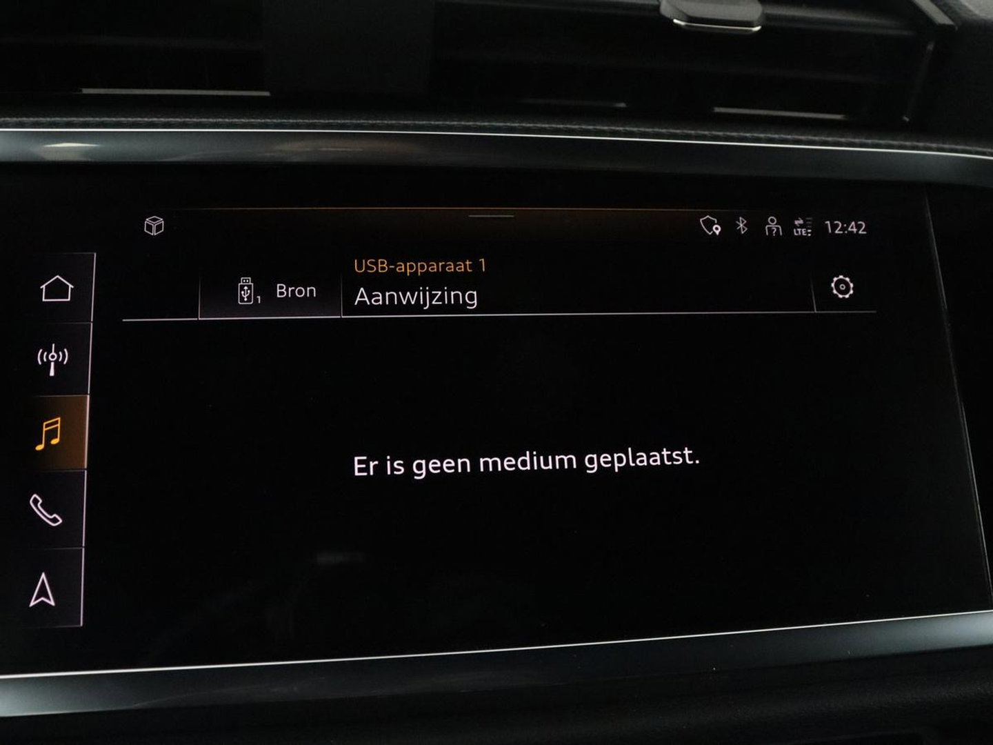 Audi Q3 Sportback 35 TFSI S Edition Camera | Adaptive cruise control | Carplay | Stoelverwarming | Elektrische kofferbak | S-Line |