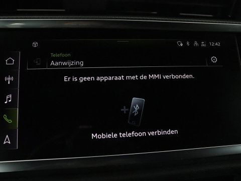 Audi Q3 Sportback 35 TFSI S Edition Camera | Adaptive cruise control | Carplay | Stoelverwarming | Elektrische kofferbak | S-Line |