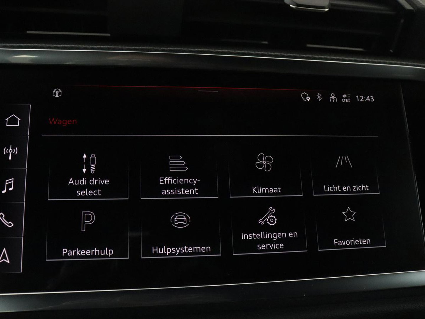 Audi Q3 Sportback 35 TFSI S Edition Camera | Adaptive cruise control | Carplay | Stoelverwarming | Elektrische kofferbak | S-Line |