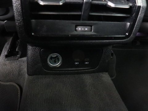 Audi Q3 Sportback 35 TFSI S Edition Camera | Adaptive cruise control | Carplay | Stoelverwarming | Elektrische kofferbak | S-Line |
