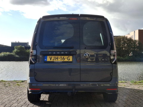 Volkswagen Caddy Cargo 2.0 TDI BUMPERPAKKET | CAMERA | AUT | LED | CUSTOM LEDER | SENSOREN VOOR + ACHTER