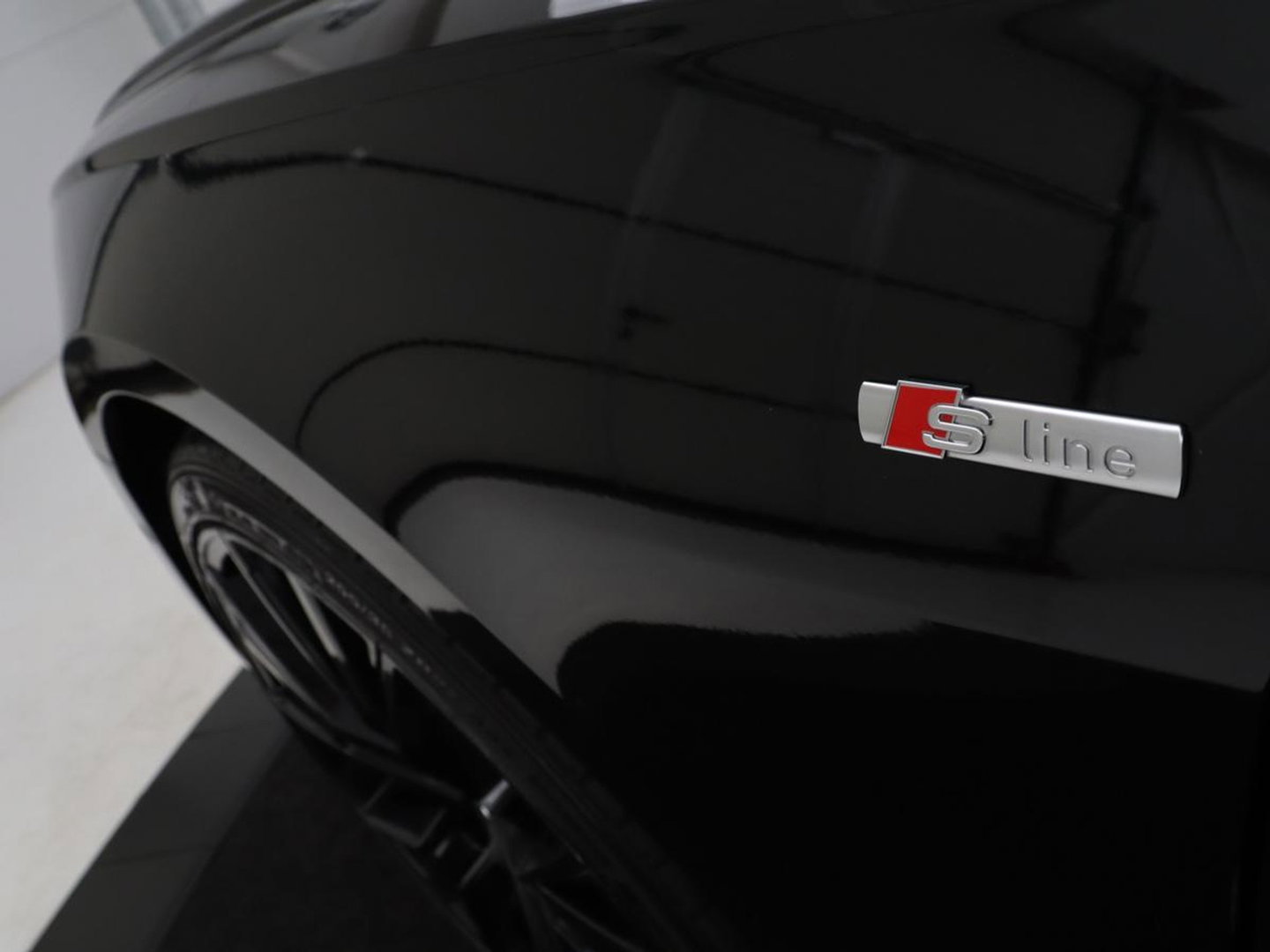 Audi A6 Avant 45 TFSI S edition