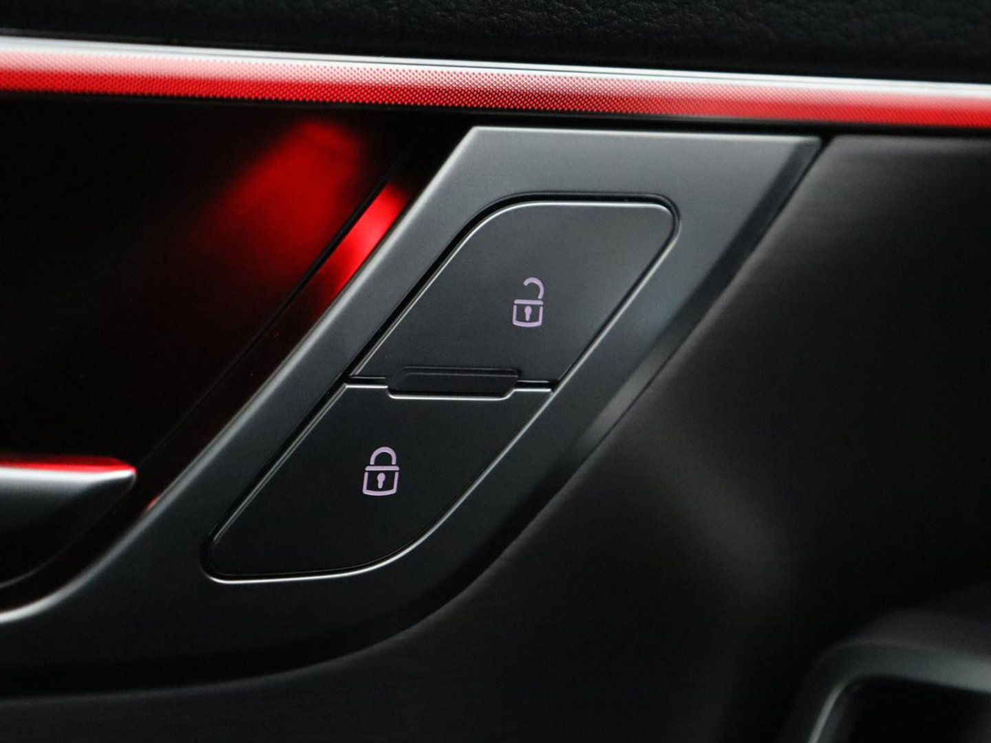 Audi A6 Avant 45 TFSI S edition