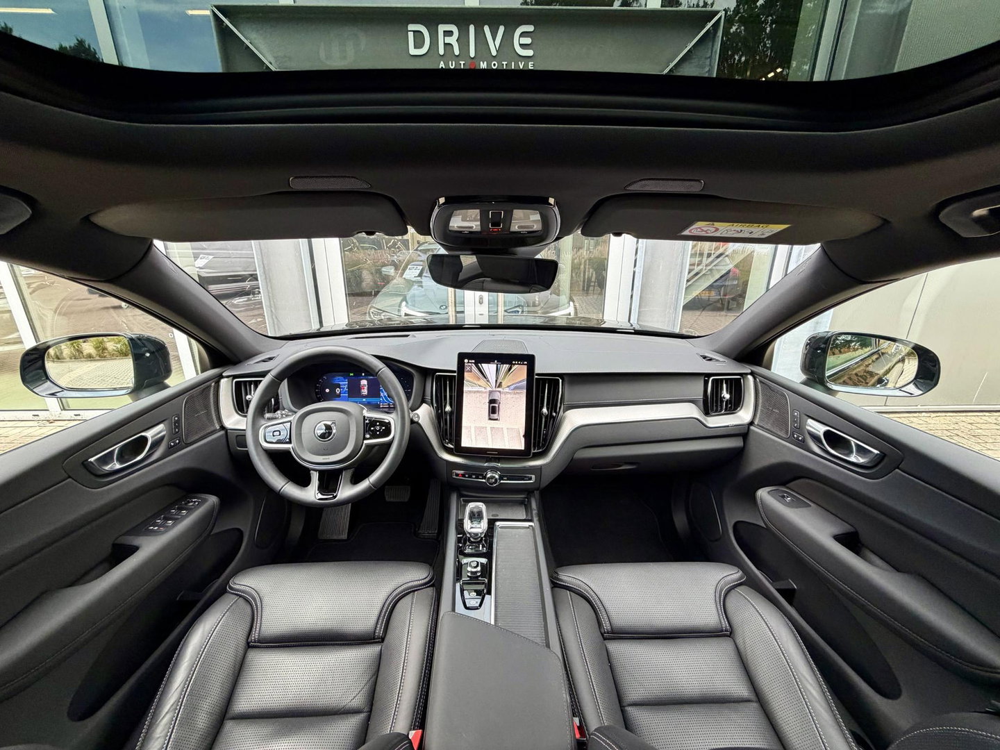 Volvo XC60 2.0 T8 455 PK Plug-in hybrid AWD Ultra Black Ed. |Pano|H/K|Leer|Massage|Ventilatie|