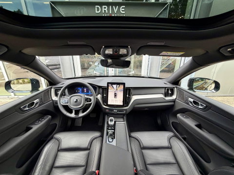 Volvo XC60 2.0 T8 455 PK Plug-in hybrid AWD Ultra Black Ed. |Pano|H/K|Leer|Massage|Ventilatie|