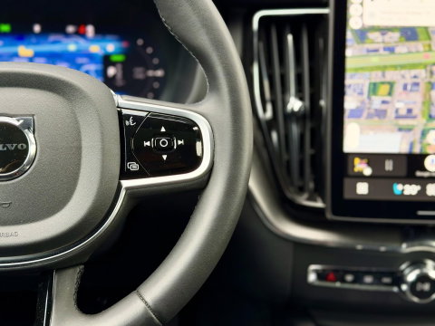 Volvo XC60 2.0 T8 455 PK Plug-in hybrid AWD Ultra Black Ed. |Pano|H/K|Leer|Massage|Ventilatie|