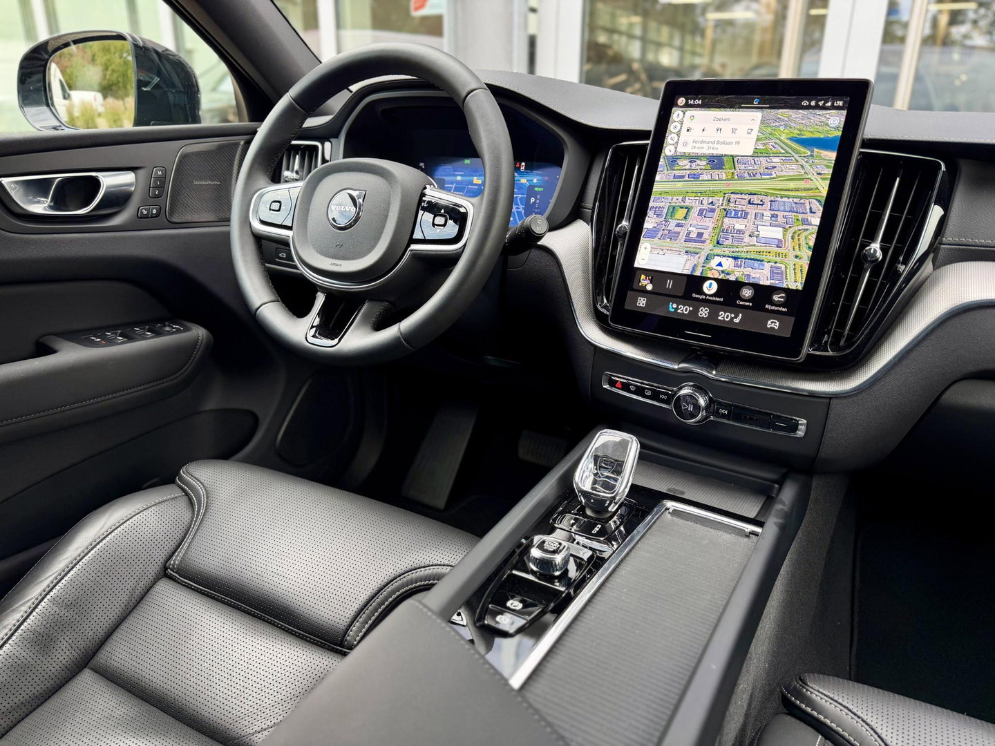 Volvo XC60 2.0 T8 455 PK Plug-in hybrid AWD Ultra Black Ed. |Pano|H/K|Leer|Massage|Ventilatie|