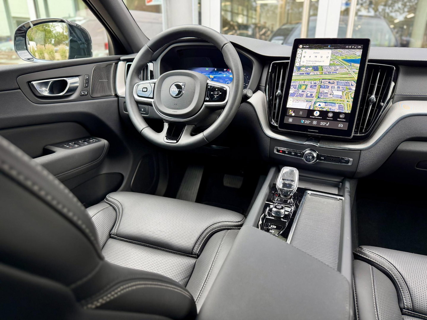 Volvo XC60 2.0 T8 455 PK Plug-in hybrid AWD Ultra Black Ed. |Pano|H/K|Leer|Massage|Ventilatie|