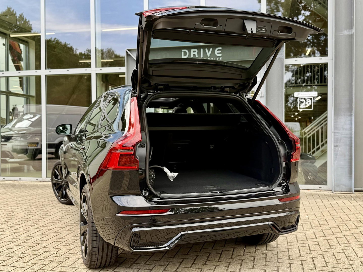 Volvo XC60 2.0 T8 455 PK Plug-in hybrid AWD Ultra Black Ed. |Pano|H/K|Leer|Massage|Ventilatie|