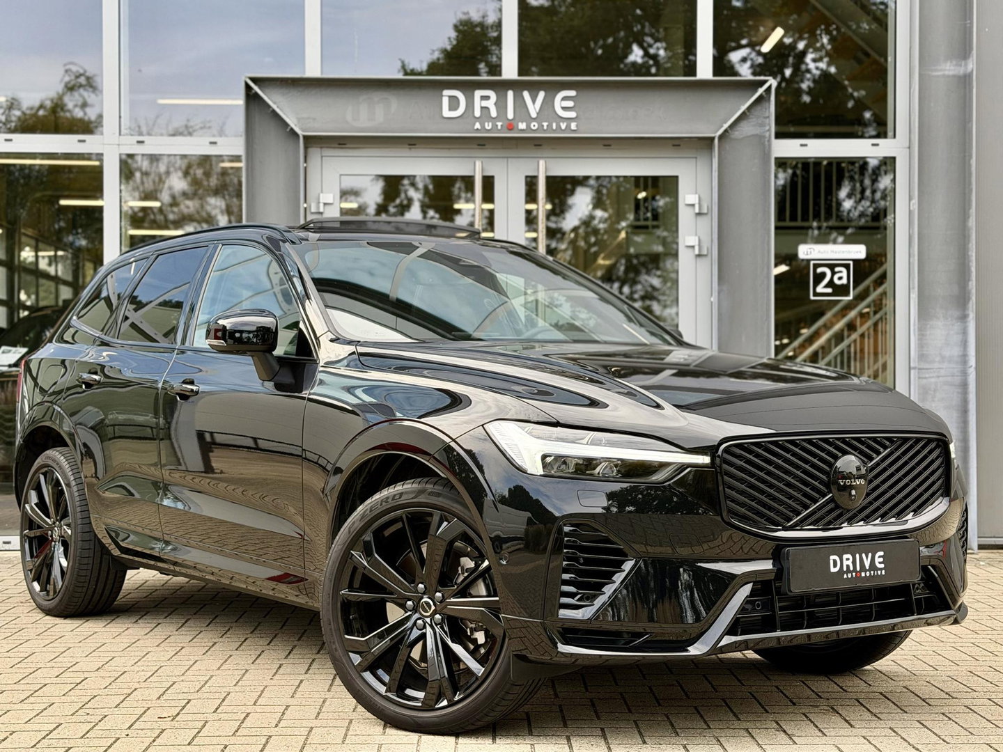 Volvo XC60 2.0 T8 455 PK Plug-in hybrid AWD Ultra Black Ed. |Pano|H/K|Leer|Massage|Ventilatie|