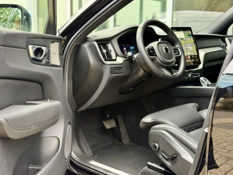 Volvo XC60 2.0 T8 455 PK Plug-in hybrid AWD Ultra Black Ed. |Pano|H/K|Leer|Massage|Ventilatie|