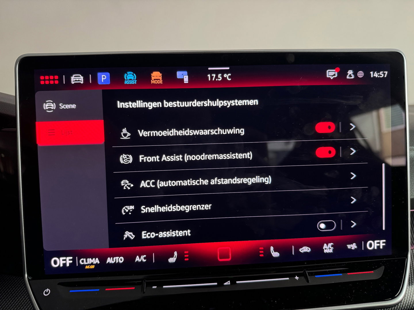 Volkswagen Golf 2.0 TSI GTI Pano|HuD|Harman Kardon|Camera|Sfeer