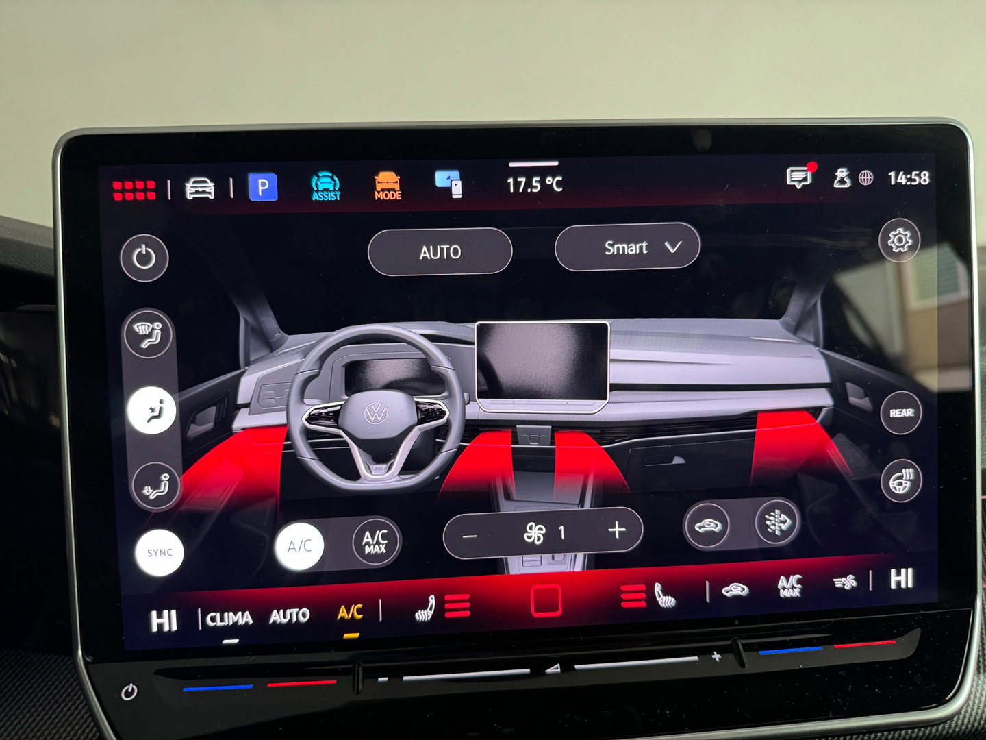 Volkswagen Golf 2.0 TSI GTI Pano|HuD|H/K|Camera|Sfeer|IQ|ACC