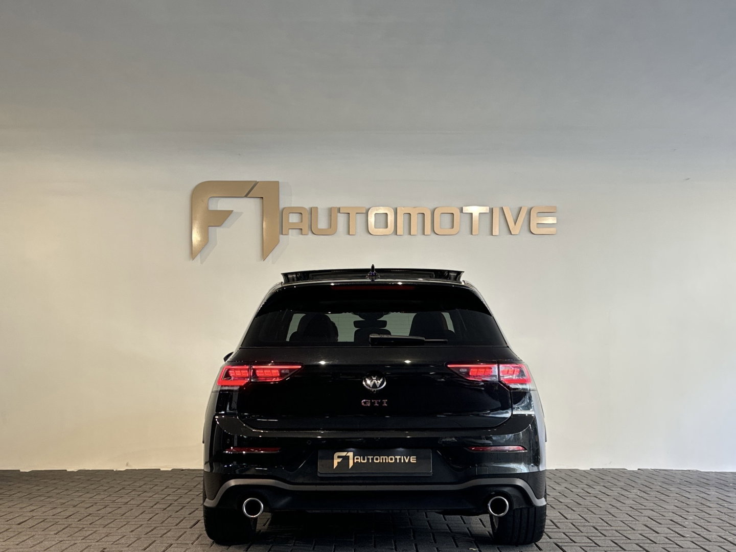 Volkswagen Golf 2.0 TSI GTI Pano|HuD|H/K|Camera|Sfeer|IQ|ACC