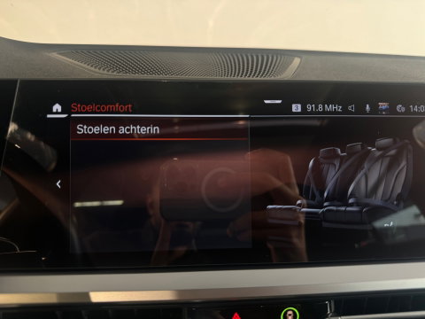 BMW 3 Serie Touring 330i Pano|Harman Kardon|HuD|Trekhaak|Keyless|Laser