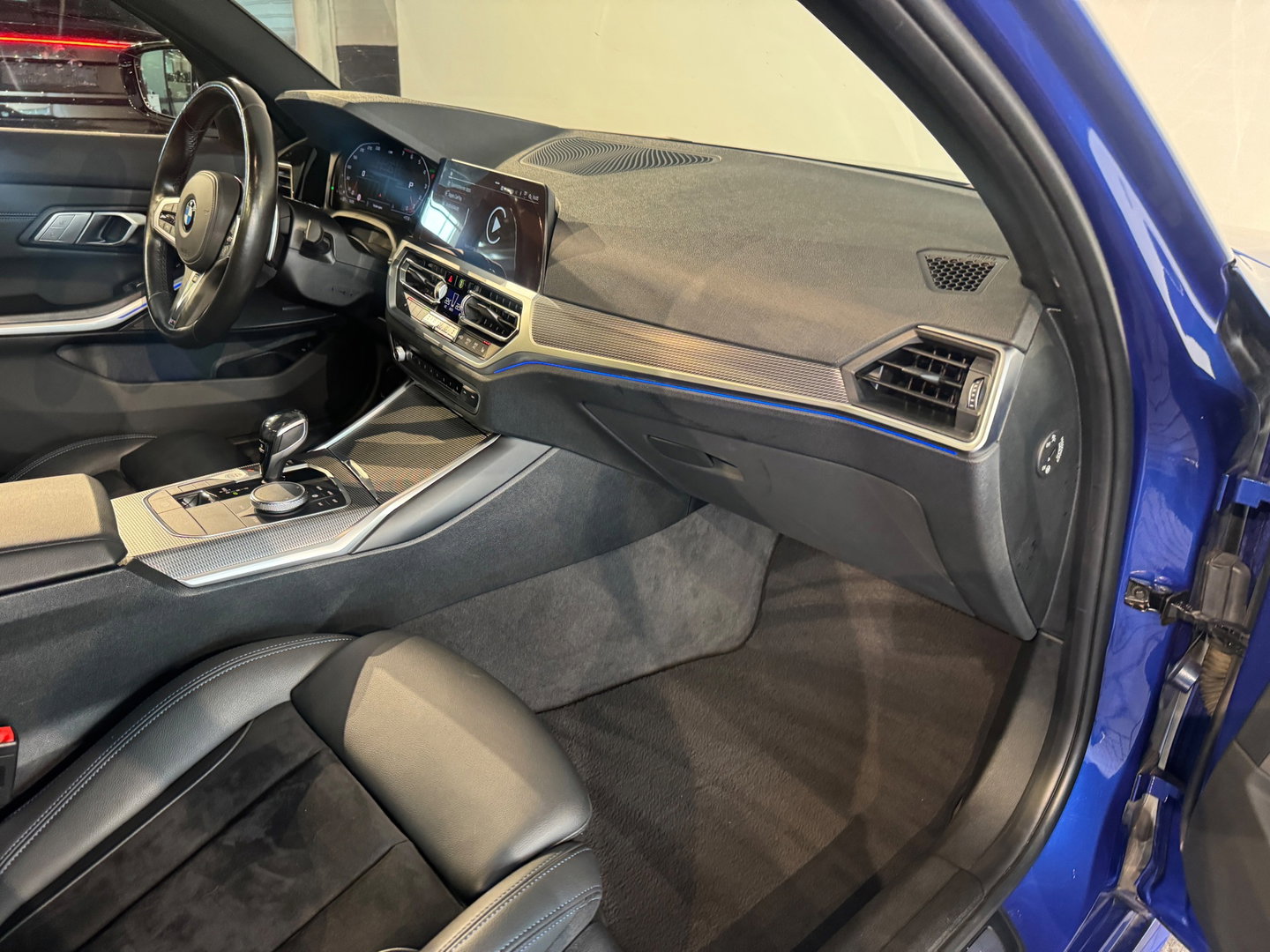 BMW 3 Serie Touring 330i M Sport Pano|HuD|H/K|Laser|Trekhaak