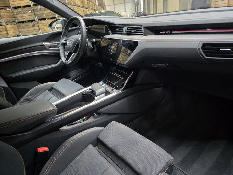 Audi e-tron 55 quattro S edition 95 kWh 2x S-Line Black Edition Camera Navi 21"LM 95.4% SOH