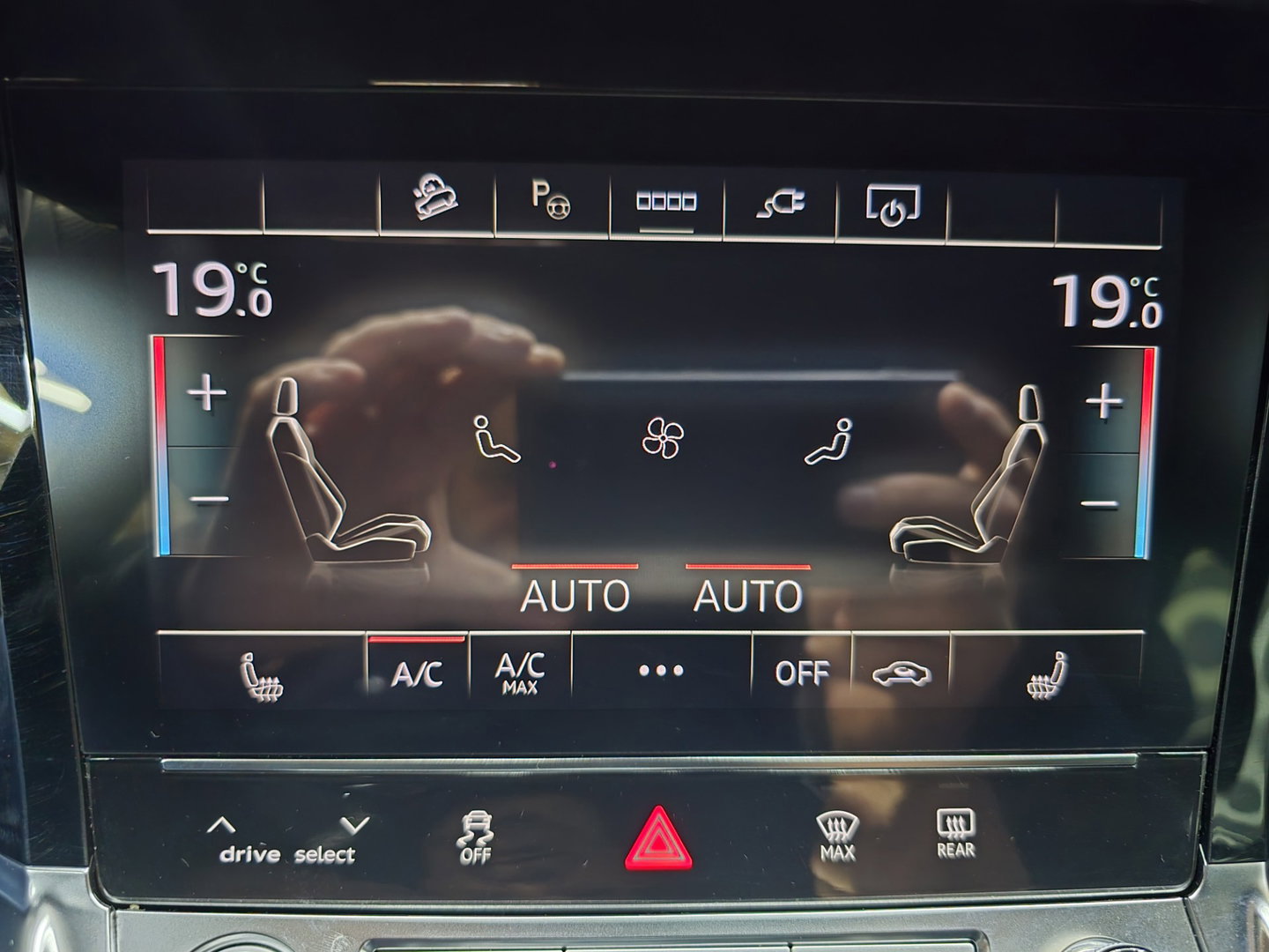 Audi e-tron 55 quattro S edition 95 kWh 2x S-Line Black Edition Camera Navi 21"LM 95.4% SOH
