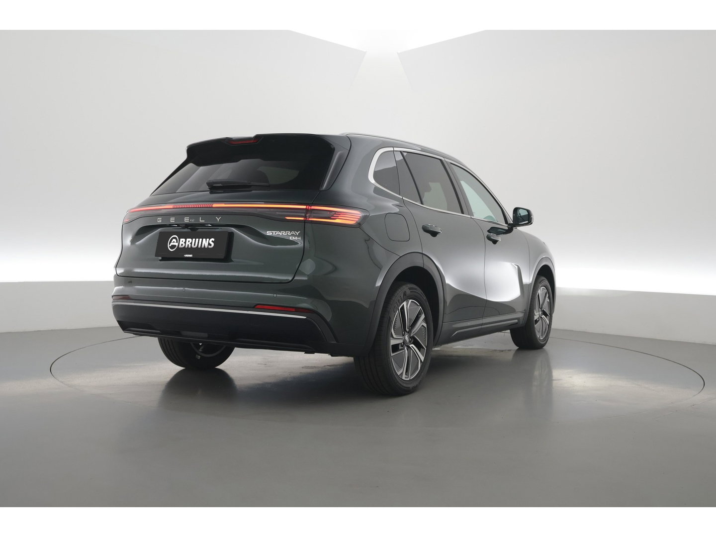 GEELY Starray EM-i 1.5 Pro | Voorraad! | 18,4 kWh batterij | 83km WLTP | 30 kW snellaadvermogen | Stoel- Stuurverw. | 360cam
