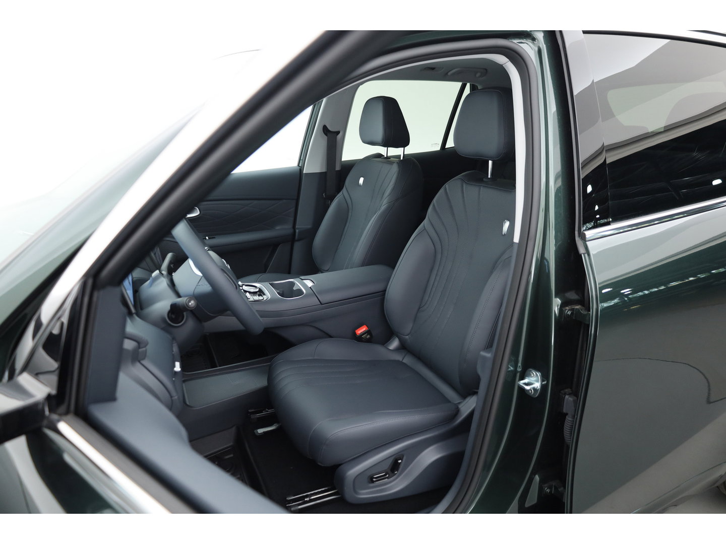 GEELY Starray EM-i 1.5 Pro | Voorraad! | 18,4 kWh batterij | 83km WLTP | 30 kW snellaadvermogen | Stoel- Stuurverw. | 360cam