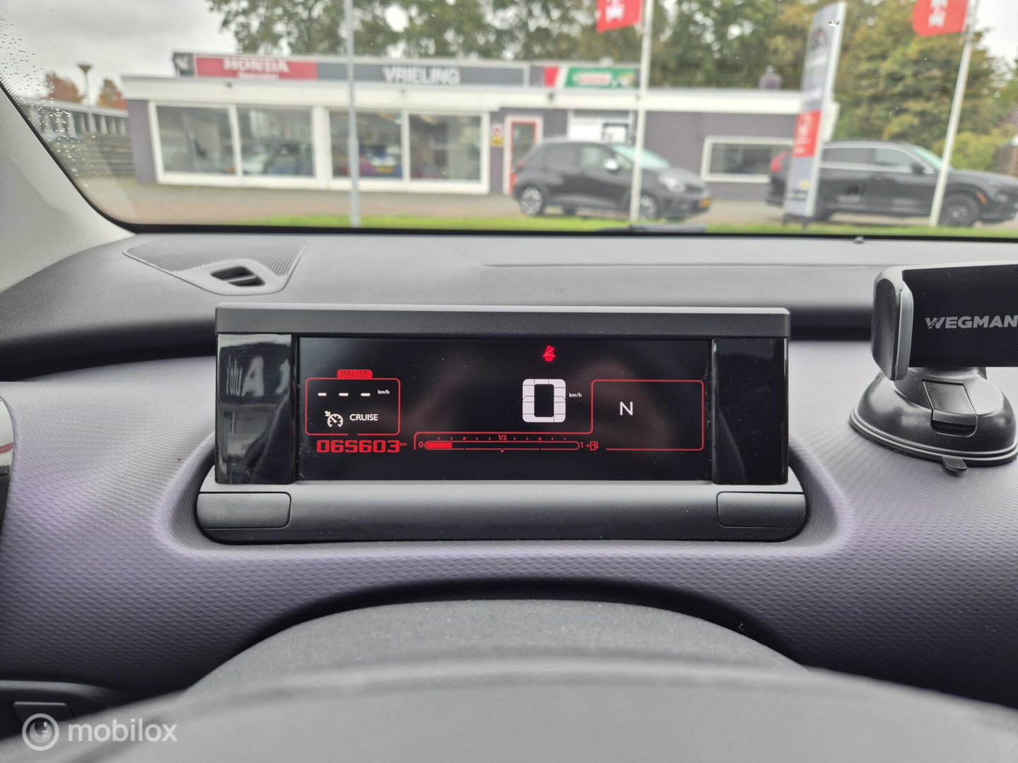 Citroën C4 Cactus 1.2 PureTech Shine, Automaat, Nieuwe DRiem