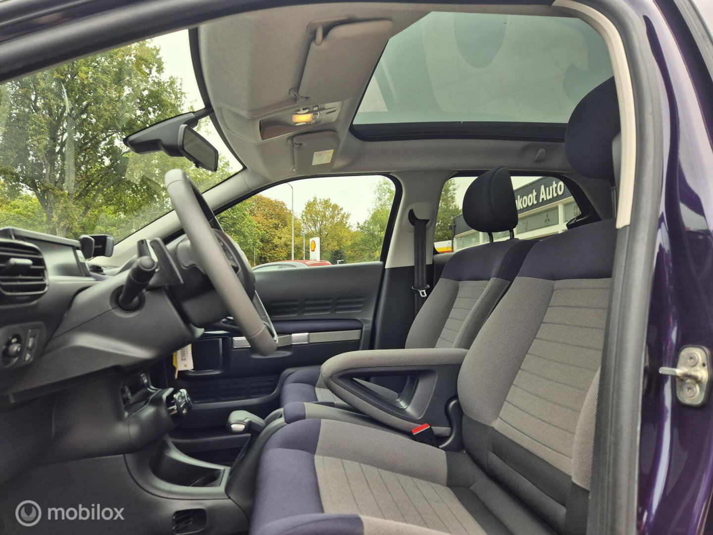 Citroën C4 Cactus 1.2 PureTech Shine, Automaat, Nieuwe DRiem