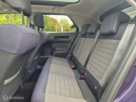 Citroën C4 Cactus 1.2 PureTech Shine, Automaat, Nieuwe DRiem