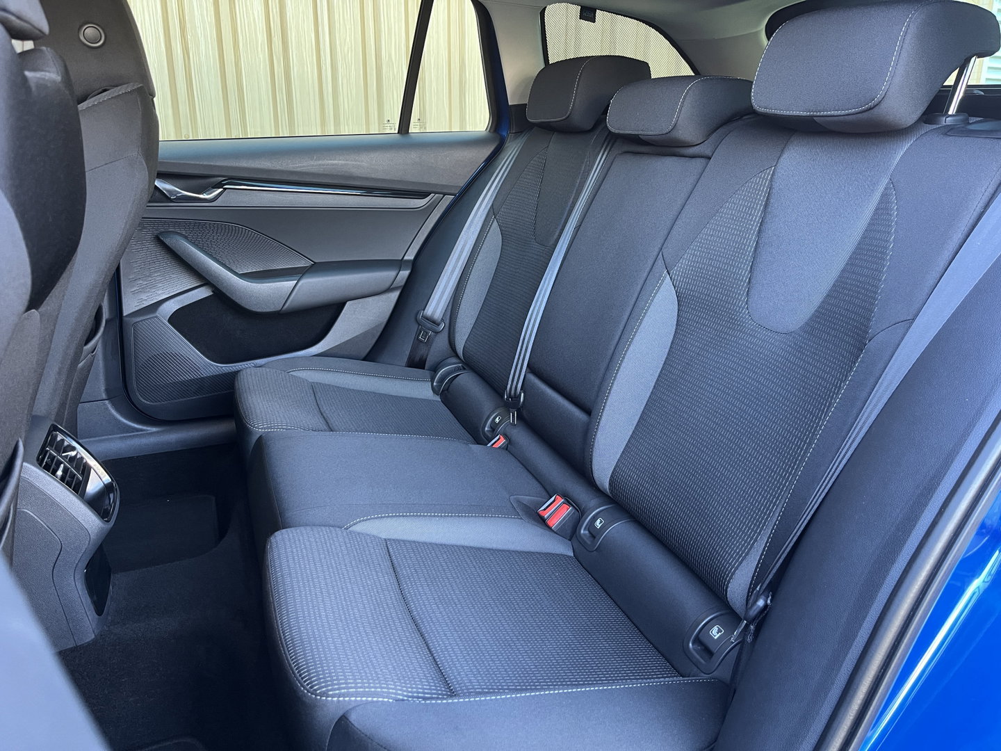 Škoda Octavia Combi 1.5 e-TSI Business Edition | Keyless Go/Entry | Apple Carplay | Cruise Control | Airconditioning |