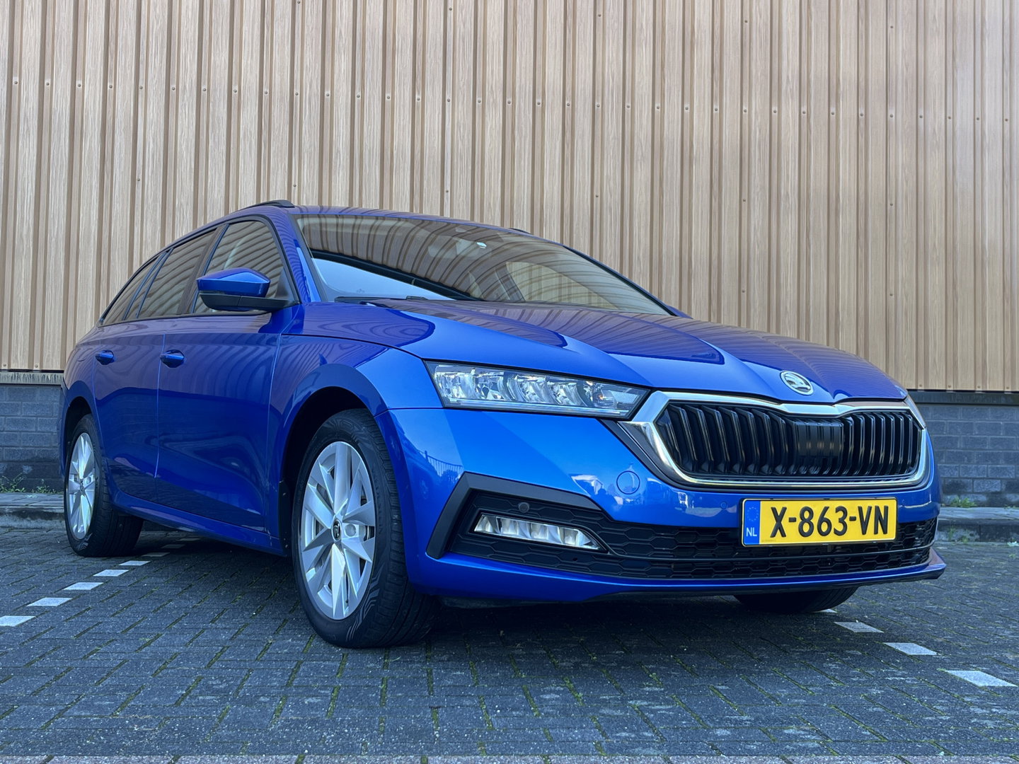 Škoda Octavia Combi 1.5 e-TSI Business Edition | Keyless Go/Entry | Apple Carplay | Cruise Control | Airconditioning |