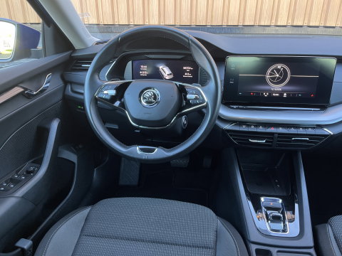 Škoda Octavia Combi 1.5 e-TSI Business Edition | Keyless Go/Entry | Apple Carplay | Cruise Control | Airconditioning |