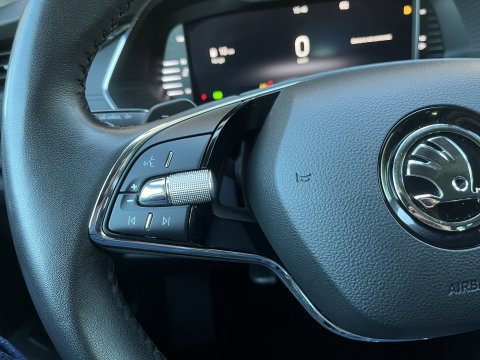 Škoda Octavia Combi 1.5 e-TSI Business Edition | Keyless Go/Entry | Apple Carplay | Cruise Control | Airconditioning |