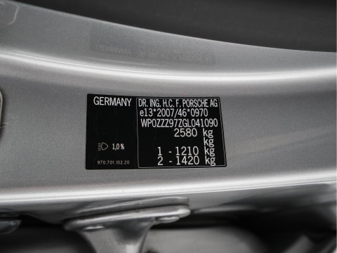 Porsche Panamera 3.0 S E-Hybrid (Plug-In) Aut. *PANO | LEATHER | XENON | HEATED-SPORTSEATS | MEMORY-PACK | BOSE-SOUND | AIR-SUSPENSION | NAVI-FULLMAP | CAMERA | PRIVACY-GLASS | SHIFTPADDLES | ECC | PDC | CRUISE | 20''ALU*