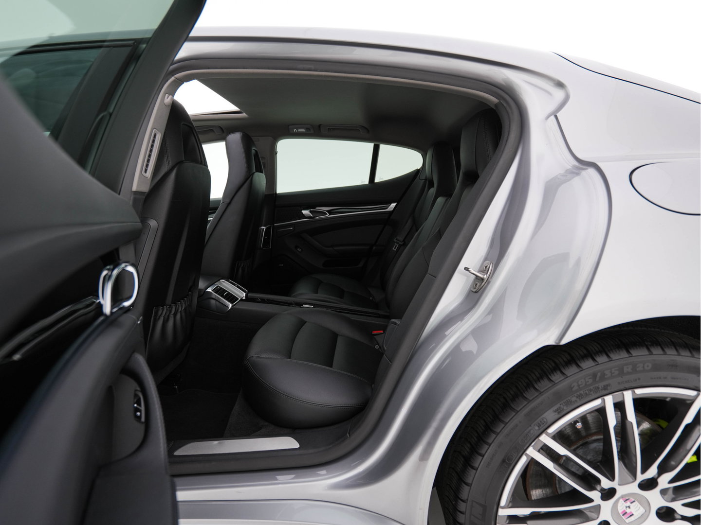 Porsche Panamera 3.0 S E-Hybrid (Plug-In) Aut. *PANO | LEATHER | XENON | HEATED-SPORTSEATS | MEMORY-PACK | BOSE-SOUND | AIR-SUSPENSION | NAVI-FULLMAP | CAMERA | PRIVACY-GLASS | SHIFTPADDLES | ECC | PDC | CRUISE | 20''ALU*