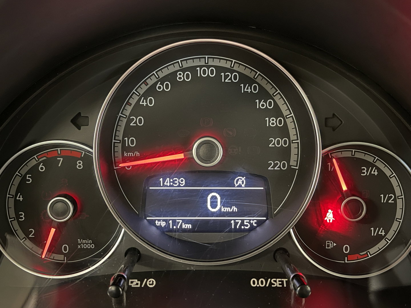 Volkswagen up! 1.0 | Bluetooth | Airconditioning | Led dagrijverlichting | Isofix | Elektrische Ramen |