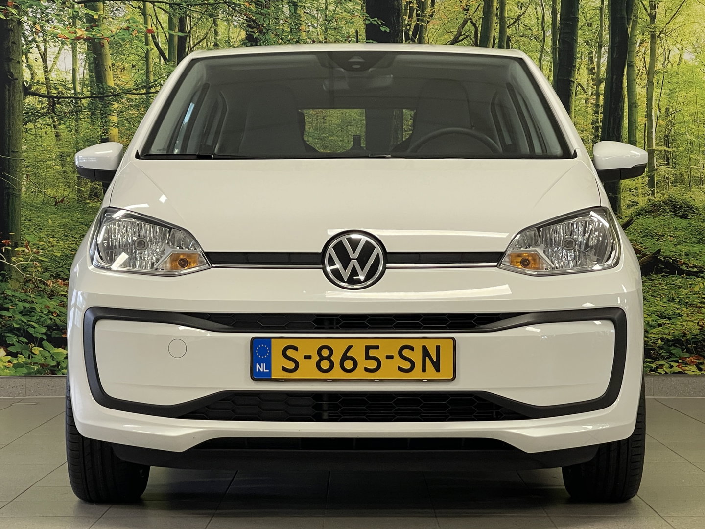 Volkswagen up! 1.0 | Bluetooth | Airconditioning | Led dagrijverlichting | Isofix | Elektrische Ramen |