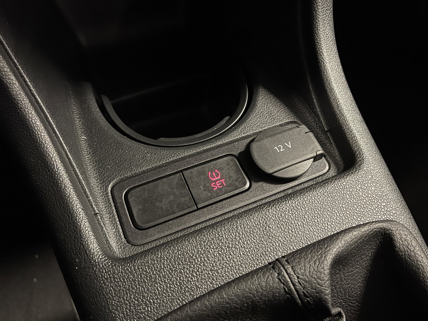 Volkswagen up! 1.0 | Bluetooth | Airconditioning | Led dagrijverlichting | Isofix | Elektrische Ramen |
