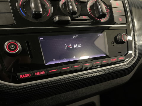 Volkswagen up! 1.0 | Bluetooth | Airconditioning | Led dagrijverlichting | Isofix | Elektrische Ramen |