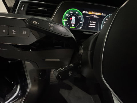 Audi e-tron 55 quattro S edition 95 kWh 96,2%|Trekhaak|Luchtvering|Lane Assist