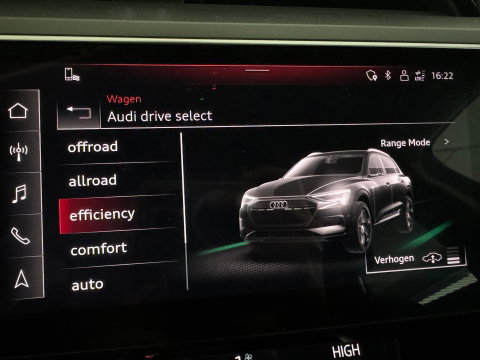 Audi e-tron 55 quattro S edition 95 kWh 96,2%|Trekhaak|Luchtvering|Lane Assist